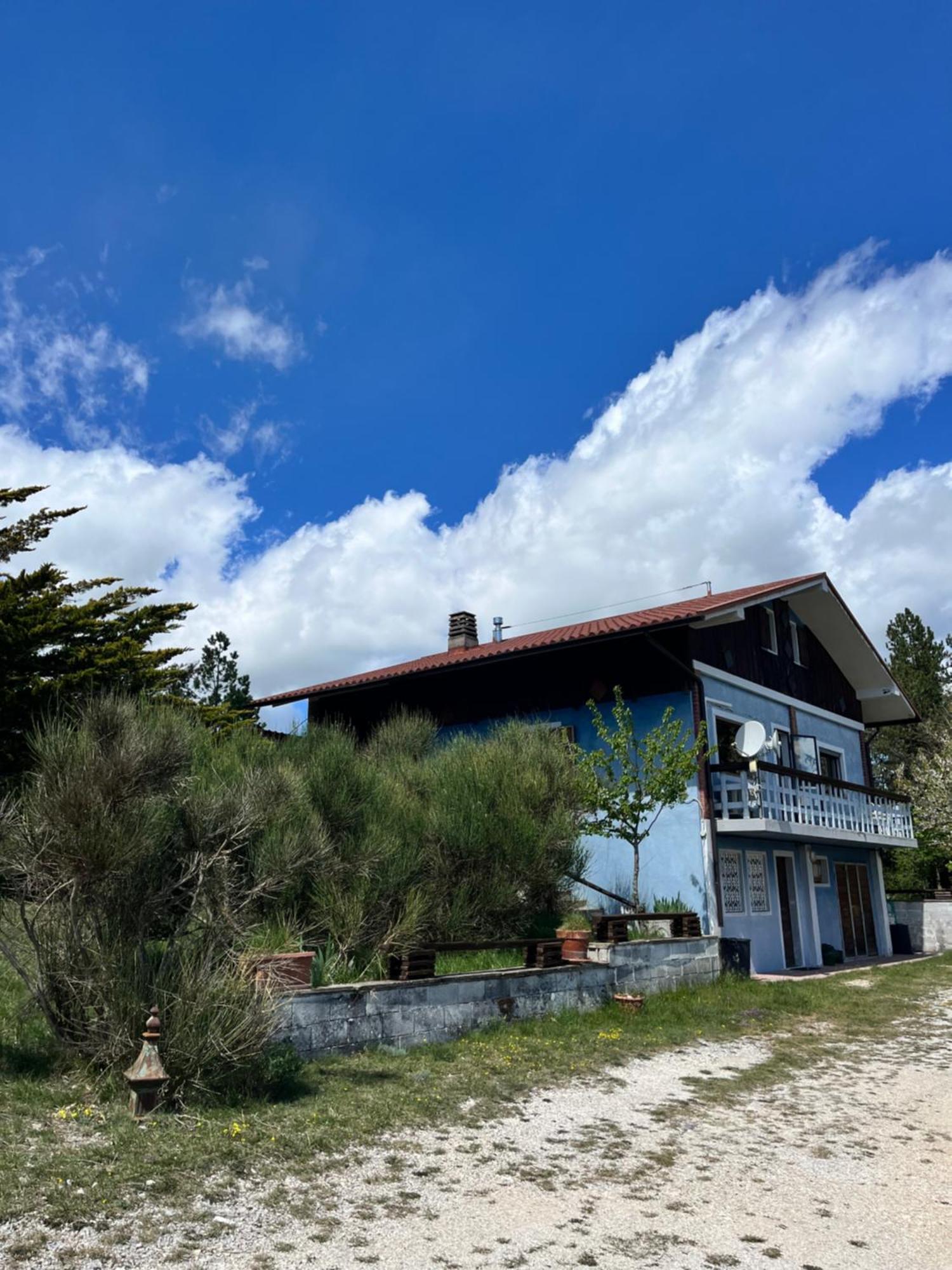 Chalet Ricciano Foligno Exterior foto